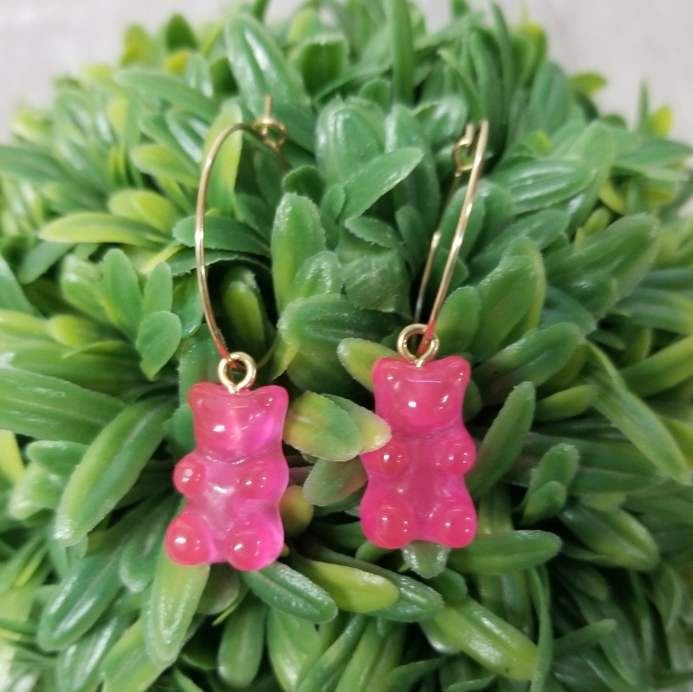 🌟3/$15 Adorable Pink Gummy Bear Earrings